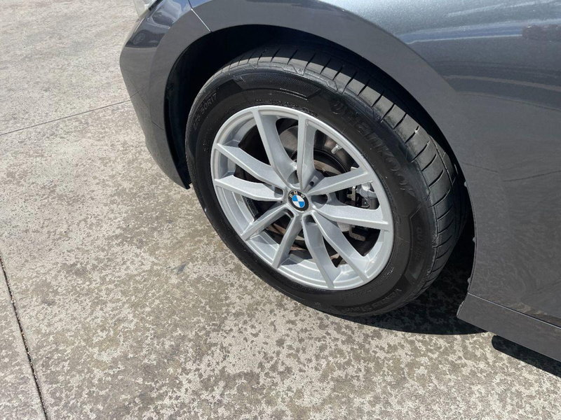 BMW Serie 3 Touring usata a Lecce (5)