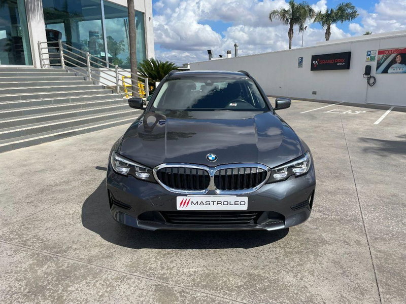 BMW Serie 3 Touring usata a Lecce (6)