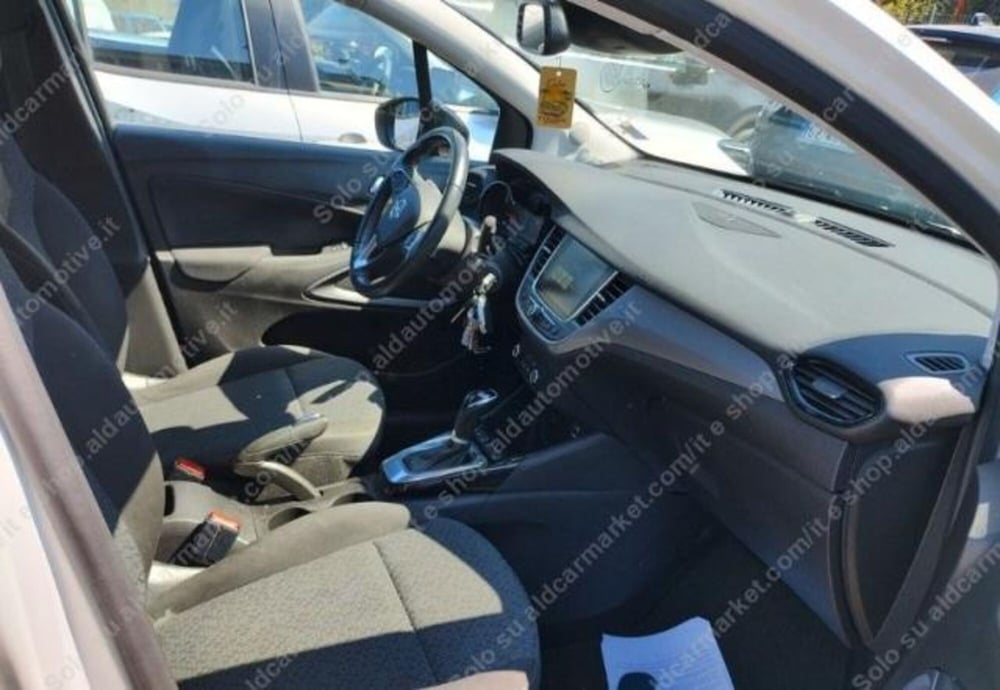 Opel Crossland usata a Lecce (3)
