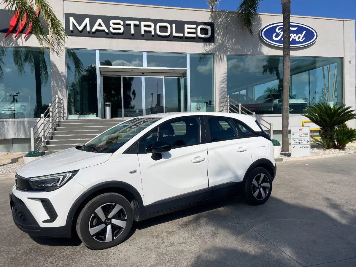 Opel Crossland usata a Lecce (4)