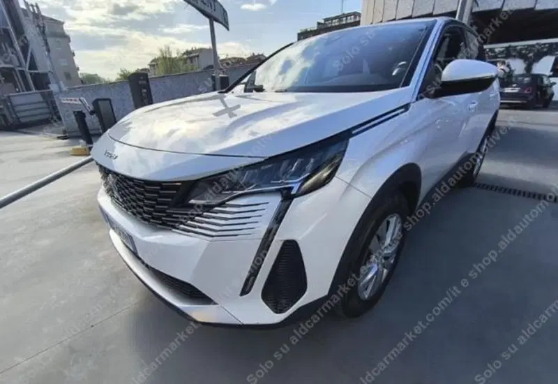 Peugeot 3008 usata a Lecce