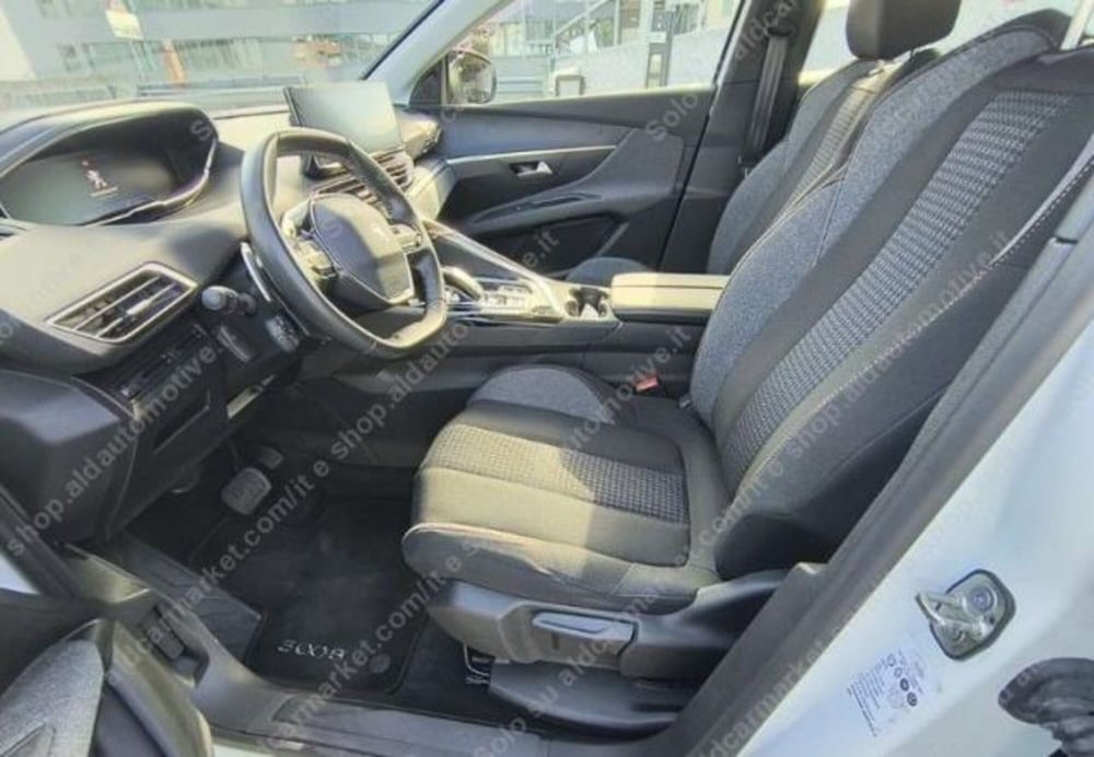 Peugeot 3008 usata a Lecce (4)
