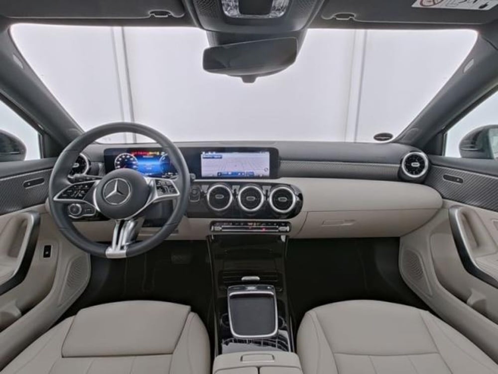 Mercedes-Benz Classe A usata a Milano (7)