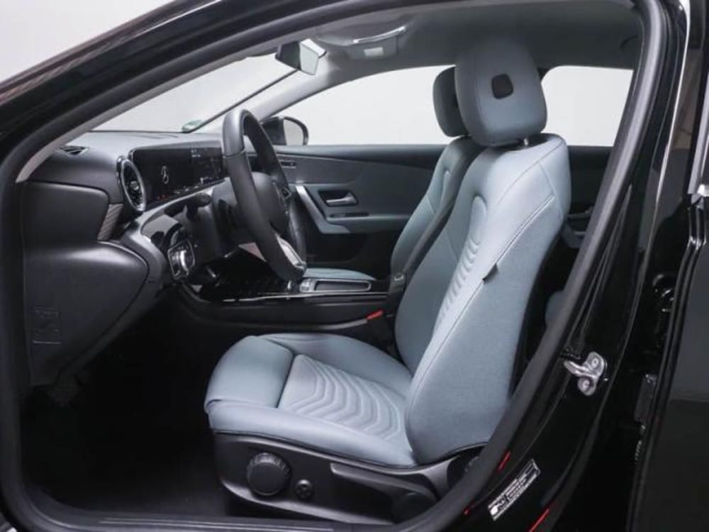 Mercedes-Benz Classe A usata a Milano (5)