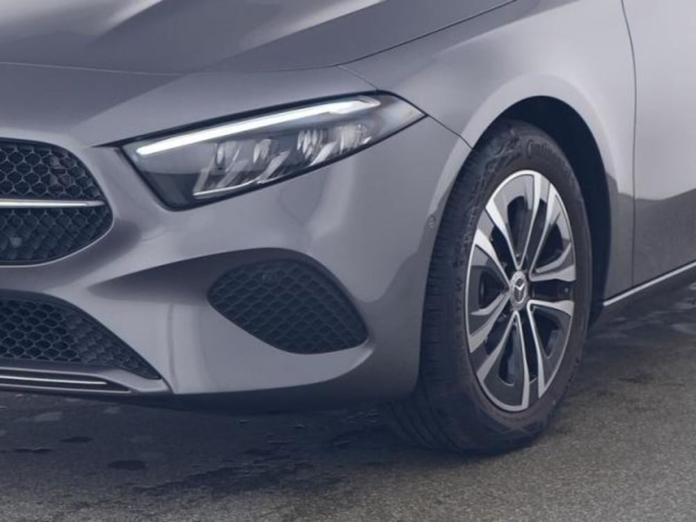 Mercedes-Benz Classe A usata a Milano (3)