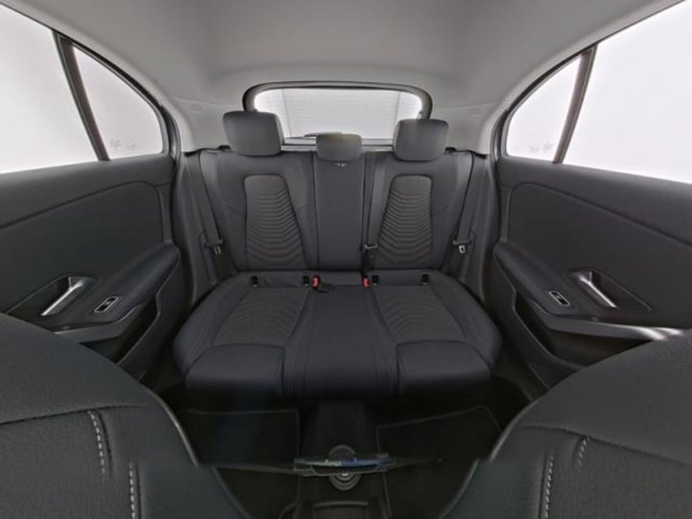 Mercedes-Benz Classe A usata a Milano (7)