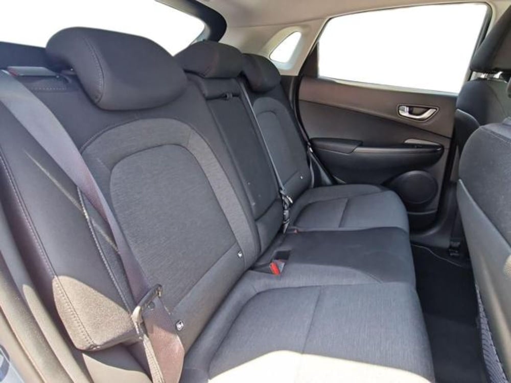 Hyundai Kona usata a Salerno (14)