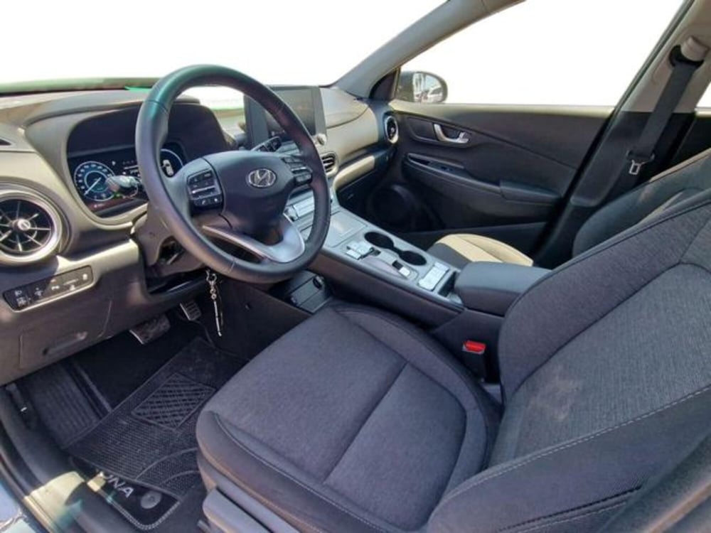Hyundai Kona usata a Salerno (9)