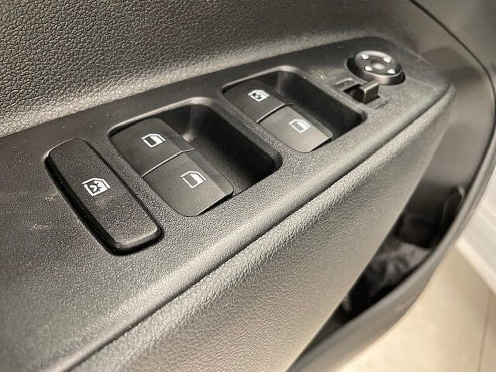 Hyundai i10 nuova a Alessandria (12)