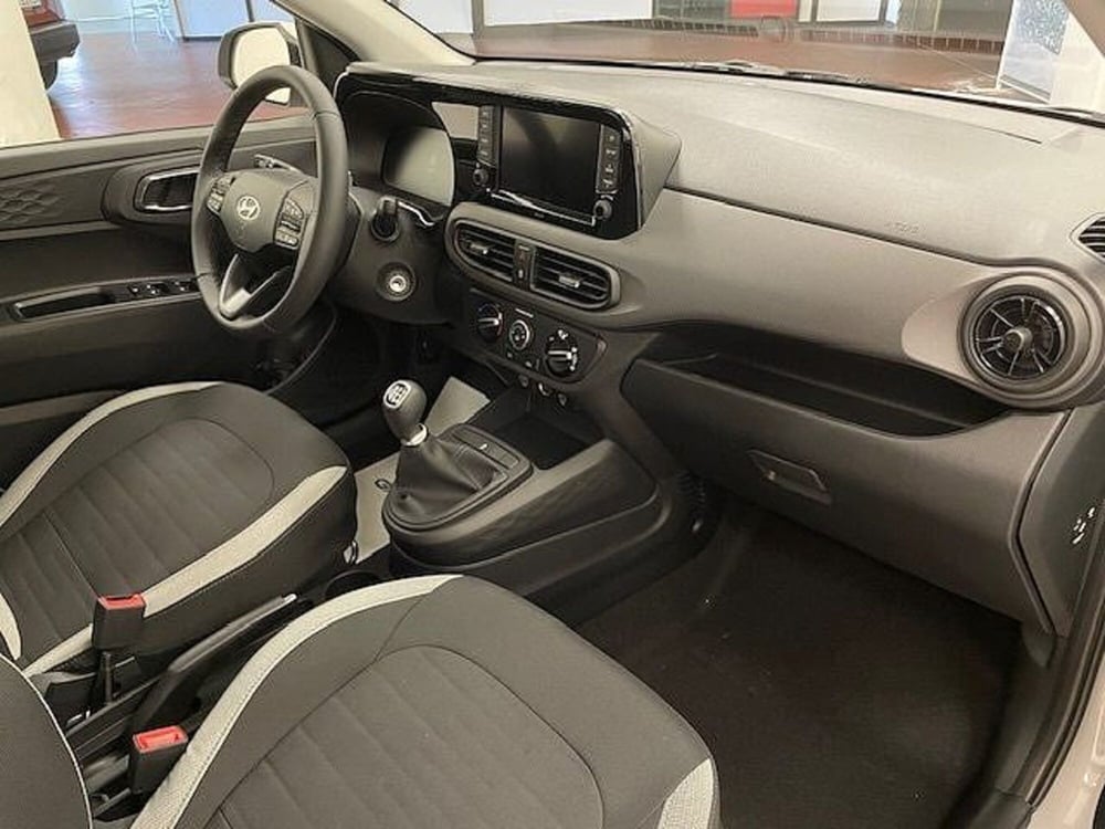 Hyundai i10 nuova a Alessandria (8)