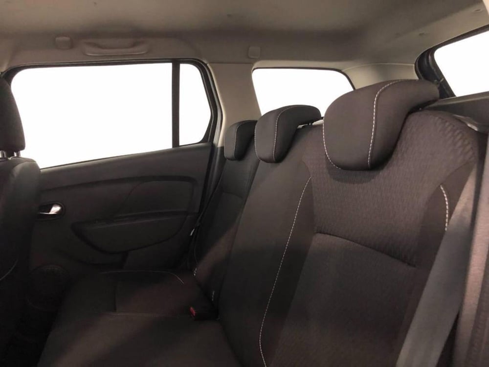 Dacia Logan usata a Torino (12)