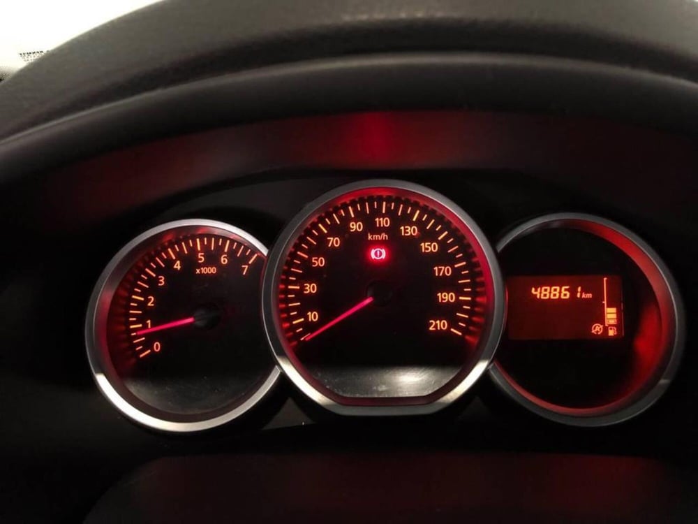 Dacia Logan usata a Torino (15)