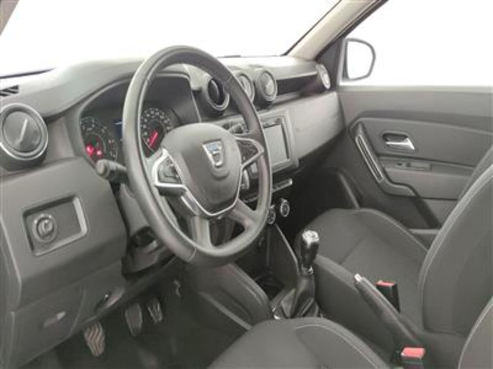 Dacia Duster usata a Bari (14)