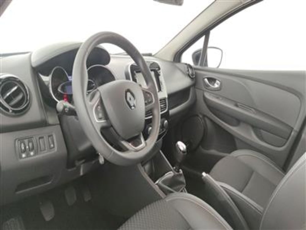 Renault Clio Sporter usata a Bari (14)