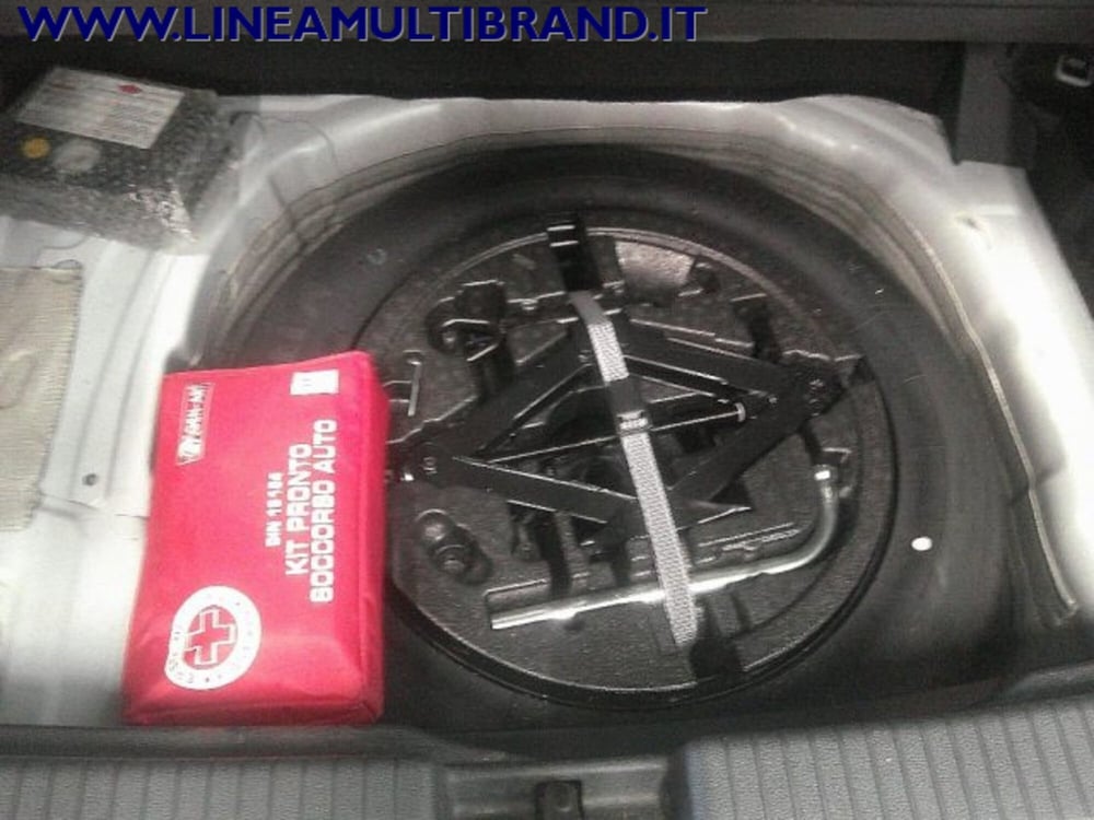 Volkswagen T-Cross usata a Piacenza (7)