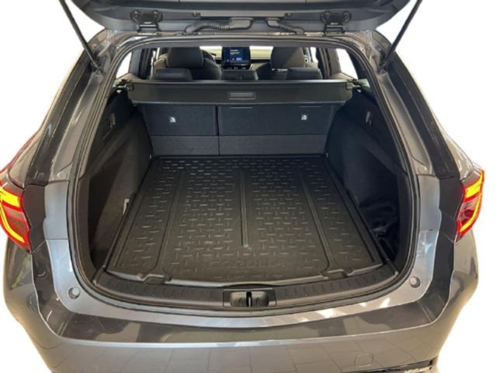 Toyota Corolla Touring Sports usata a Vercelli (11)