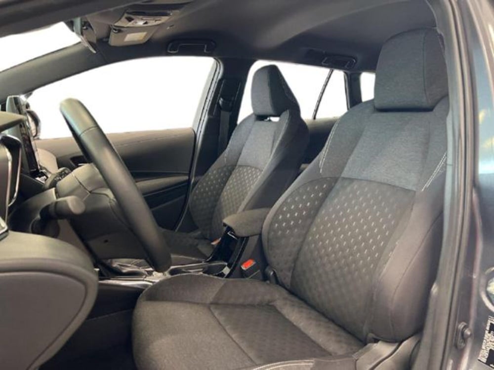 Toyota Corolla Touring Sports usata a Vercelli (12)