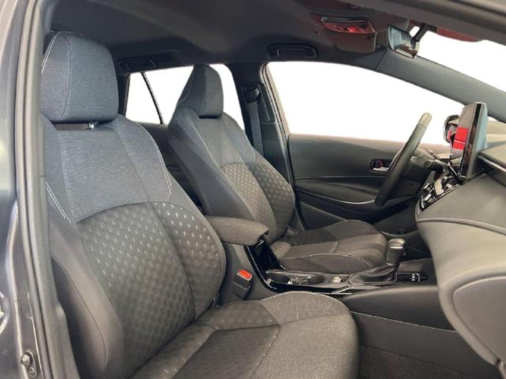 Toyota Corolla Touring Sports usata a Vercelli (7)