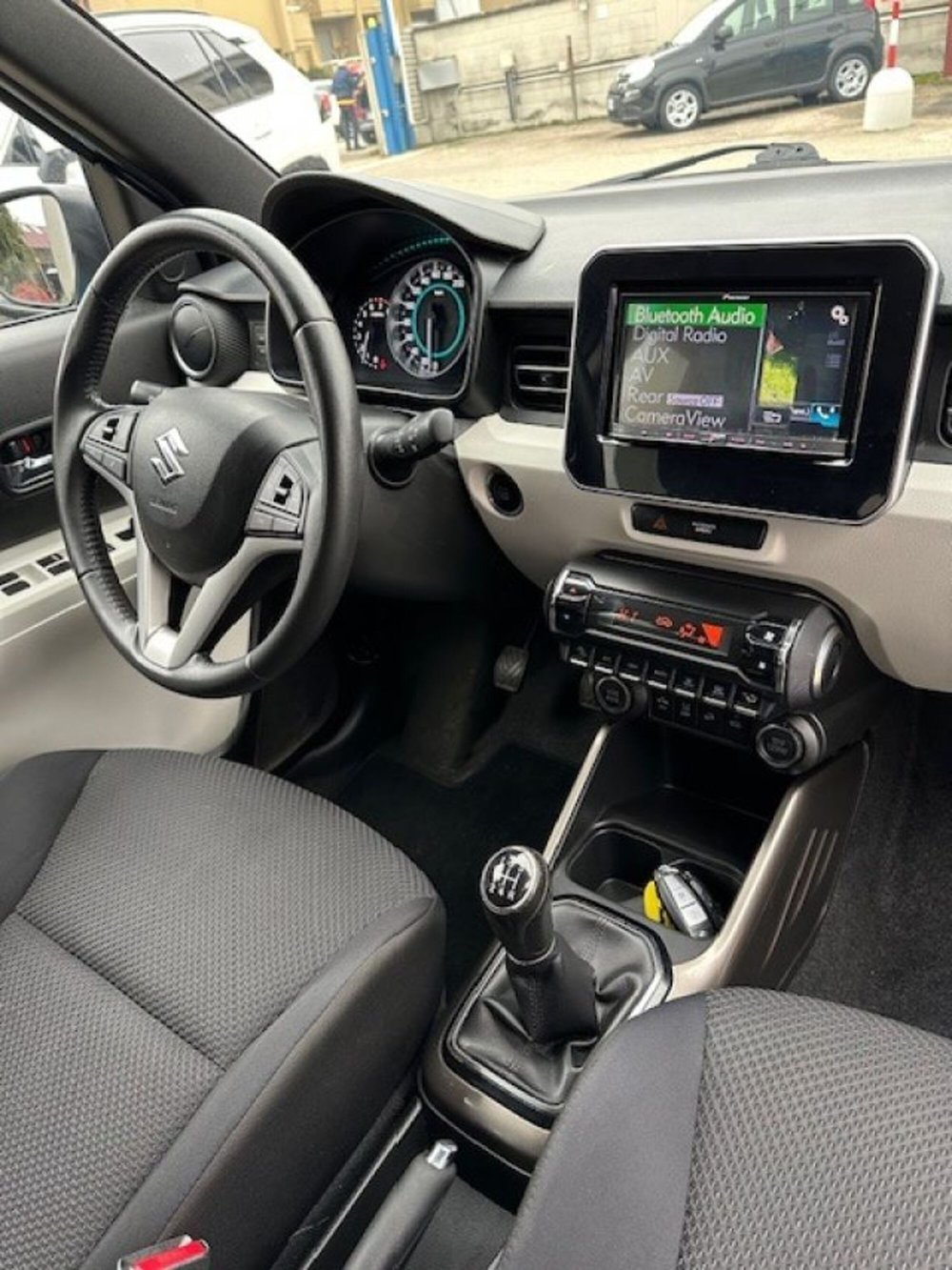 Suzuki Ignis usata a Novara (7)