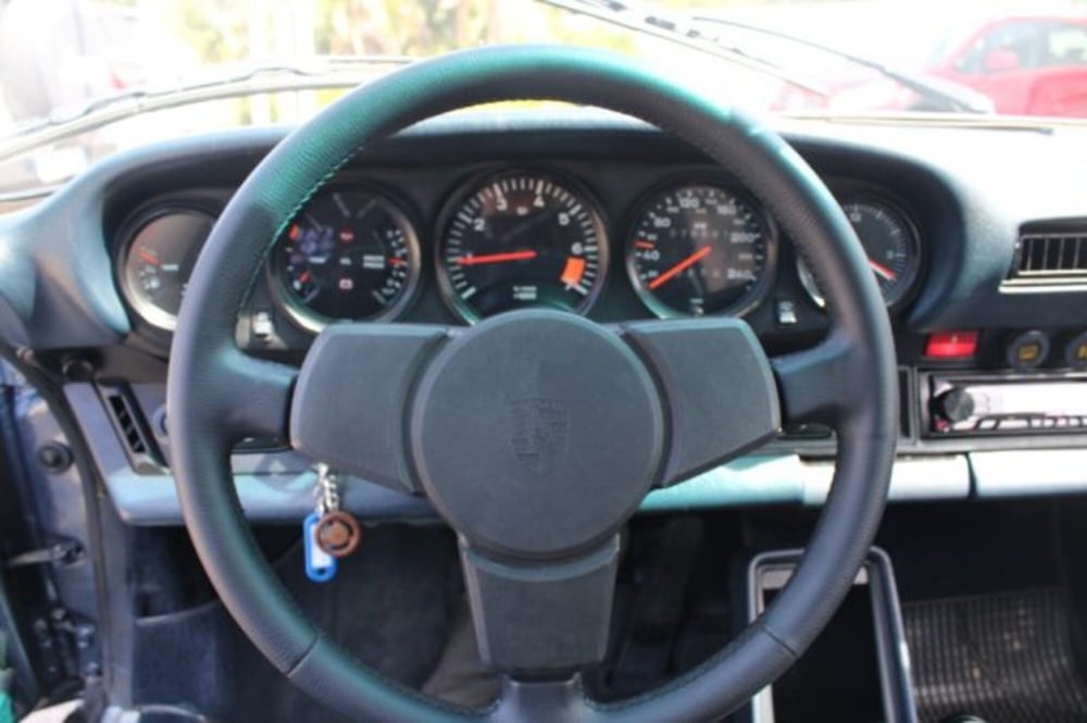 Porsche 911 Cabrio usata a Lecce (12)