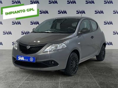 Lancia Ypsilon 1.2 69 CV 5 porte GPL Ecochic Silver del 2021 usata a Ravenna