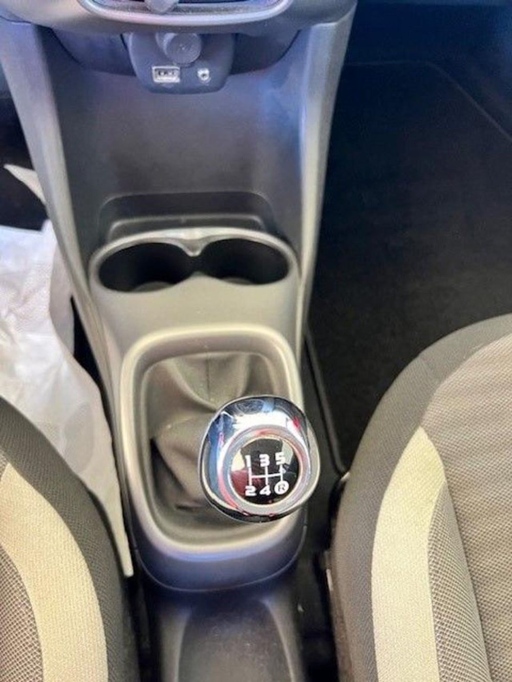 Toyota Aygo usata a Roma (14)