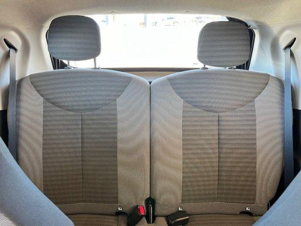 Toyota Aygo usata a Roma (15)