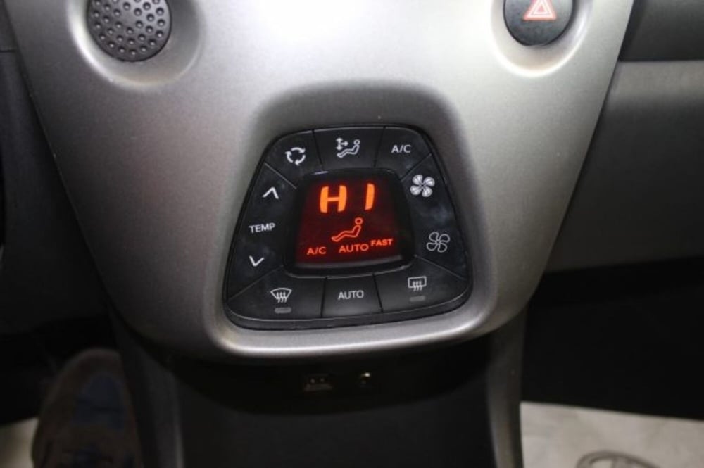 Toyota Aygo usata a Roma (19)