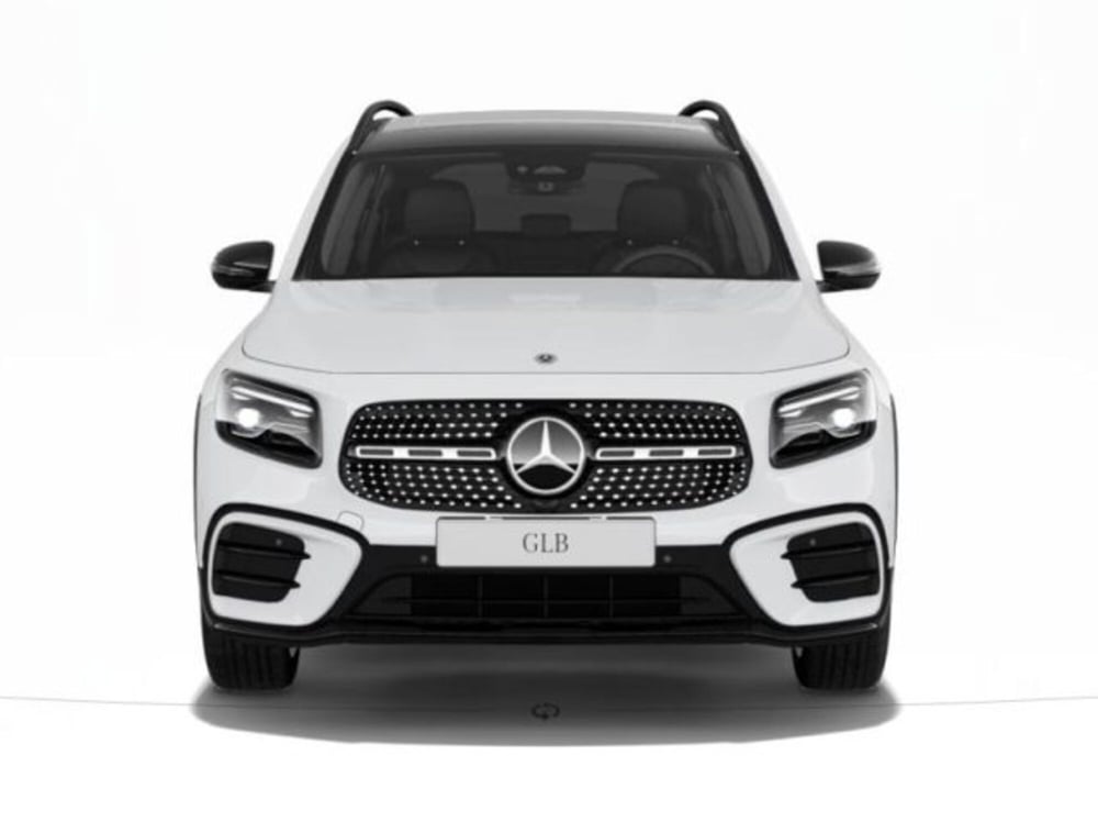 Mercedes-Benz GLB nuova a Verona (3)