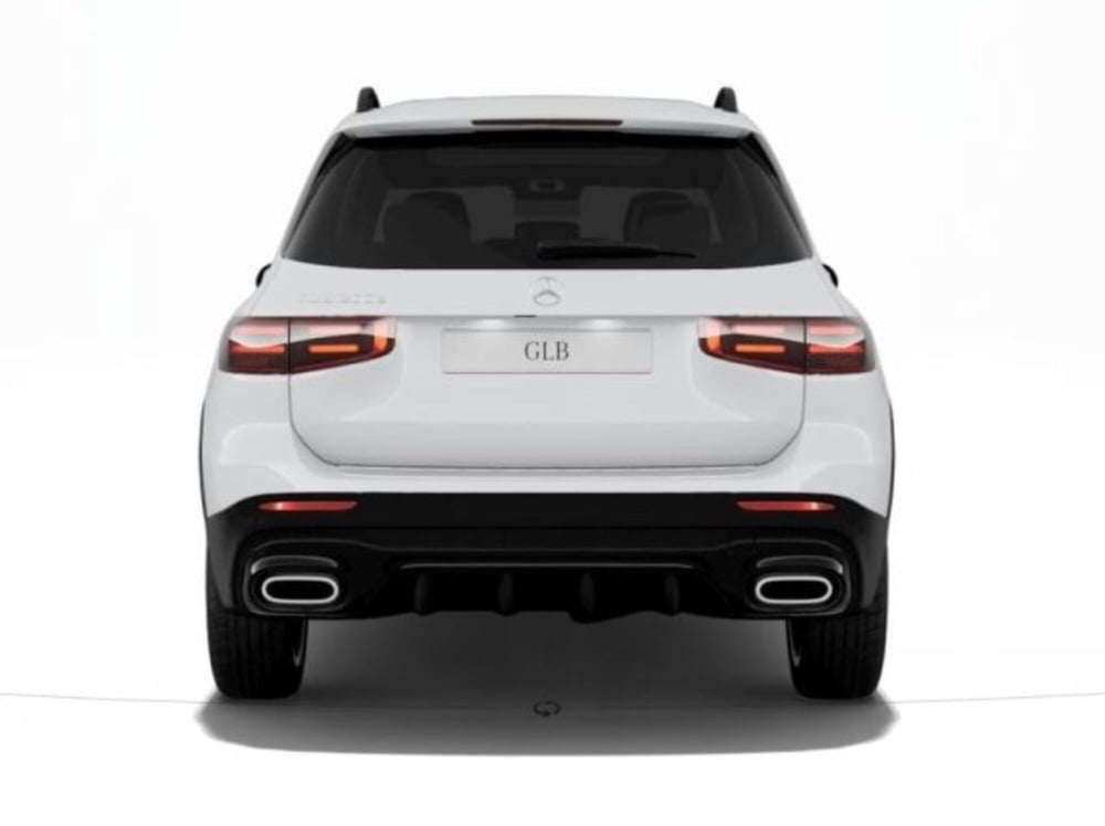 Mercedes-Benz GLB nuova a Verona (4)