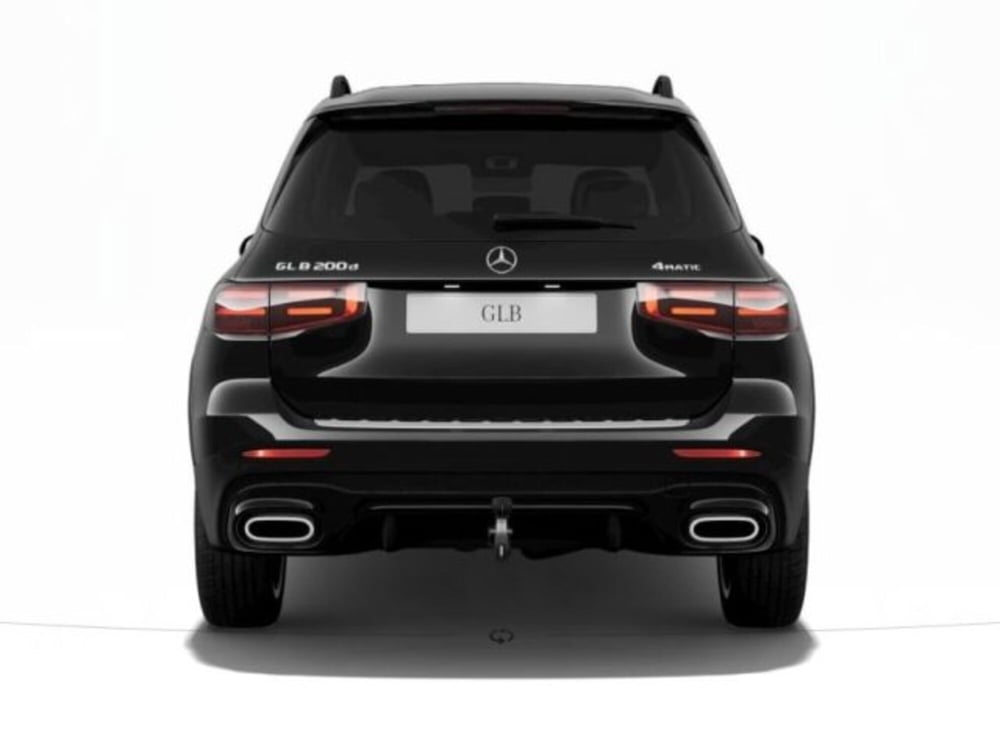 Mercedes-Benz GLB nuova a Verona (4)