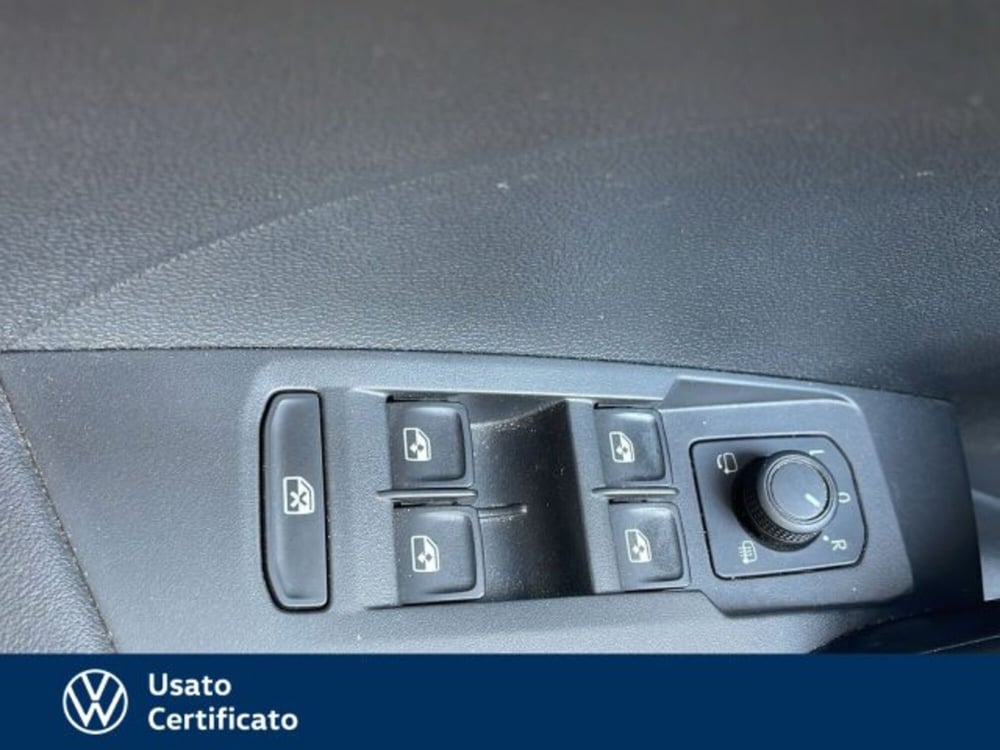 Volkswagen T-Cross usata a Vicenza (15)