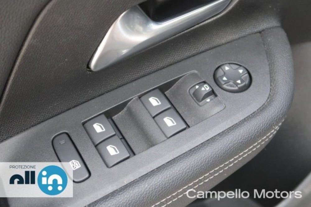 Opel Mokka usata a Venezia (16)
