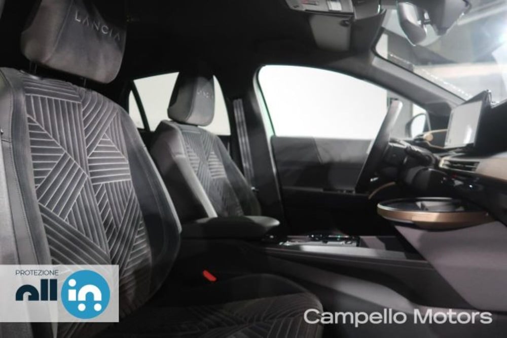Lancia Ypsilon nuova a Venezia (15)