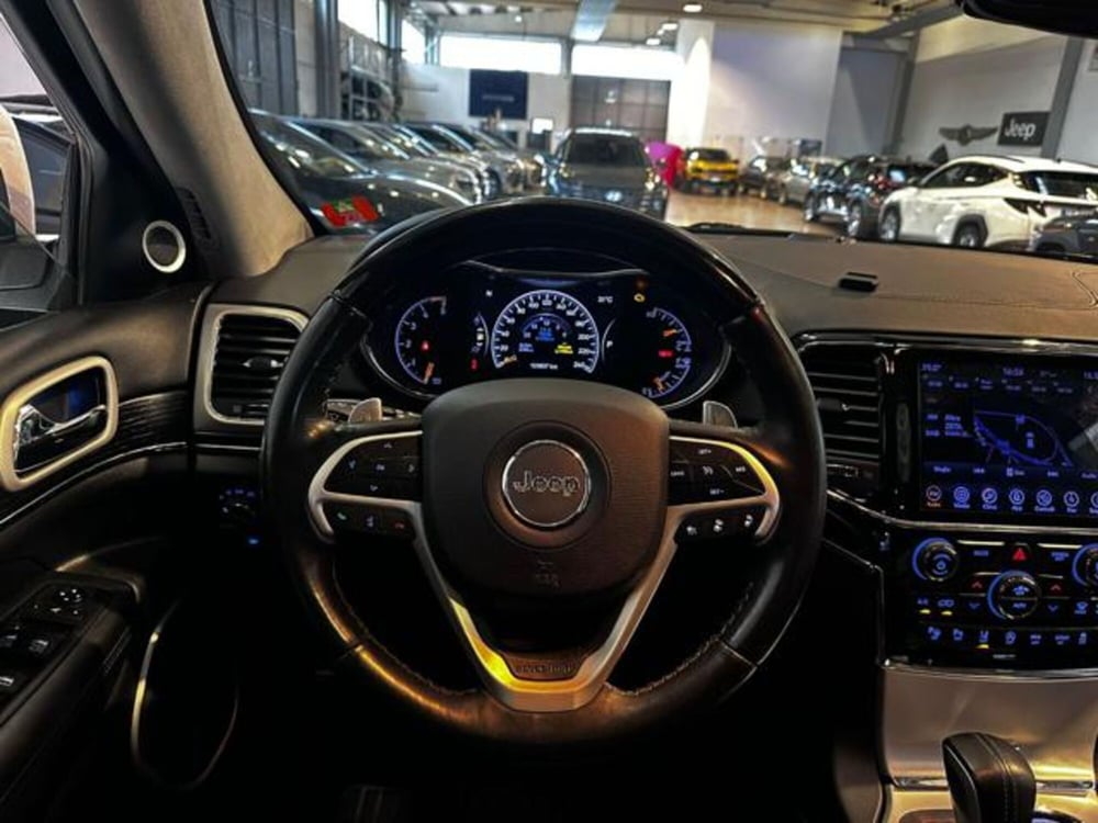 Jeep Grand Cherokee usata a Reggio Emilia (15)