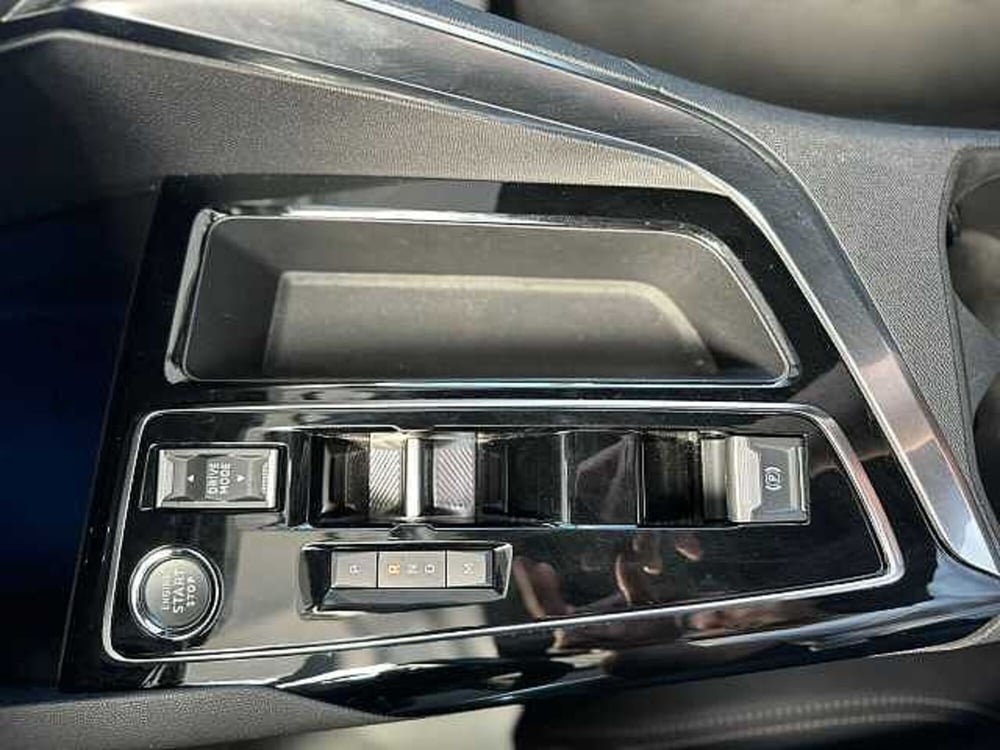 Peugeot 3008 usata a Venezia (18)