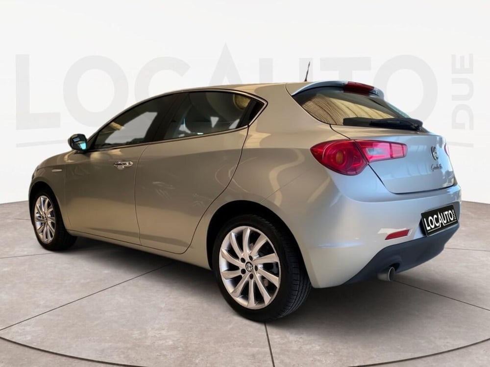 Alfa Romeo Giulietta usata a Torino (4)
