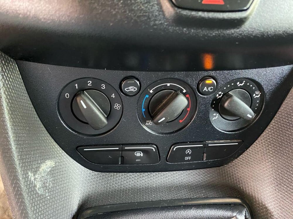 Ford Transit Connect Furgone usata a Torino (10)