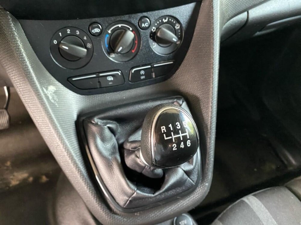 Ford Transit Connect Furgone usata a Torino (11)