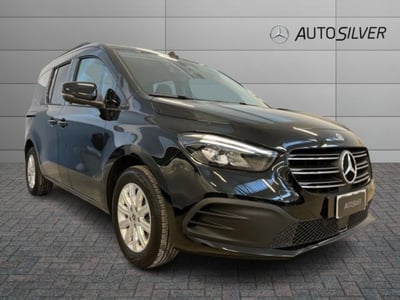 Mercedes-Benz Classe B 180 d Premium nuova a Verona