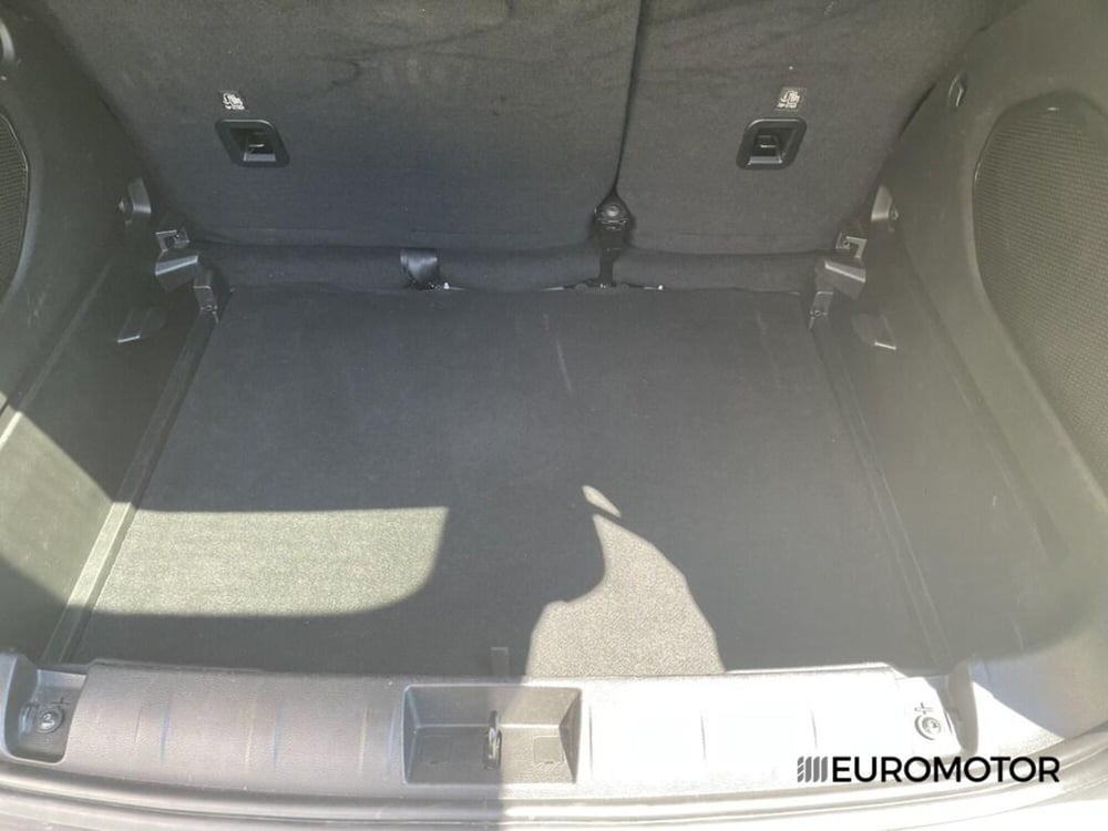 Jeep Renegade usata a Bari (15)