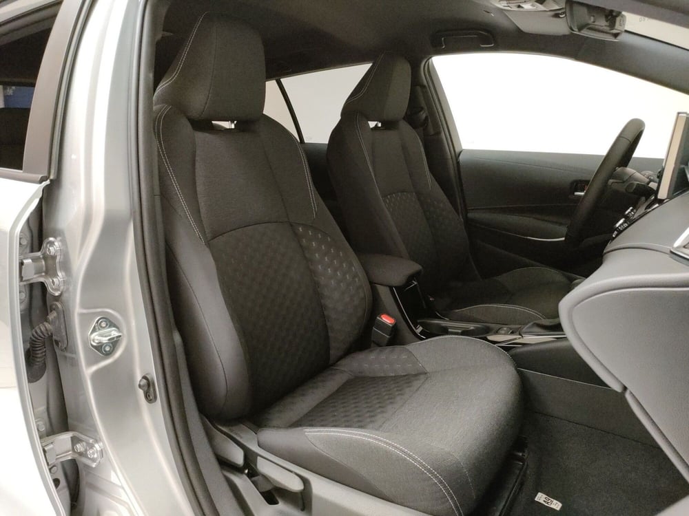 Suzuki Swace nuova a Teramo (15)