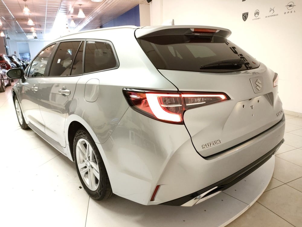 Suzuki Swace nuova a Teramo (9)