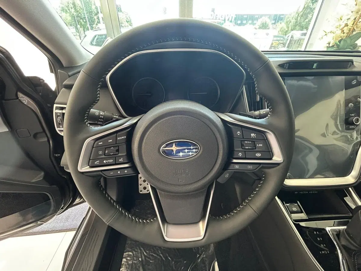 Subaru Outback nuova a Alessandria (11)