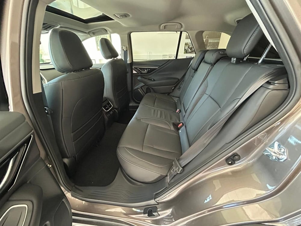 Subaru Outback nuova a Alessandria (9)
