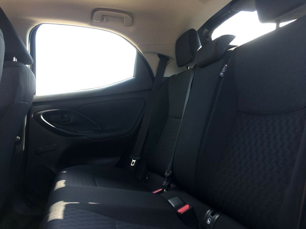 Toyota Yaris usata a Lecco (11)