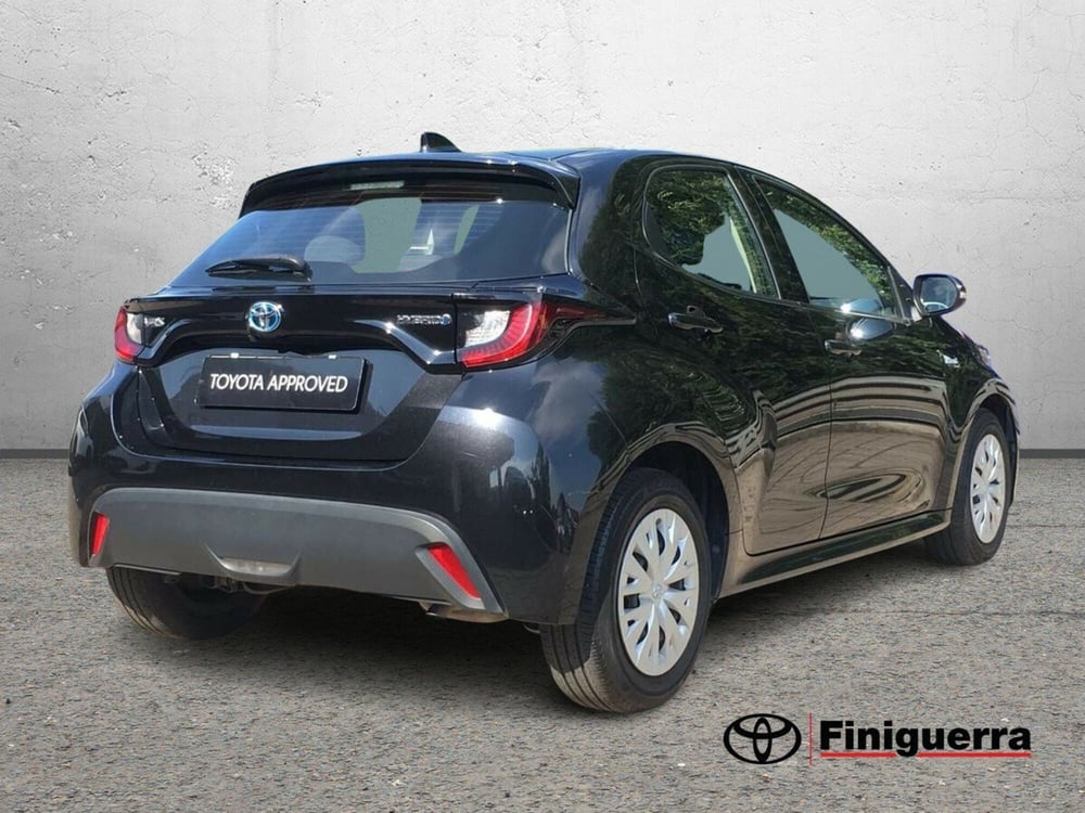 Toyota Yaris usata a Lecco (4)