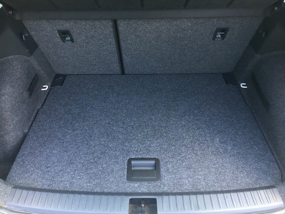 SEAT Arona usata a Lecco (12)