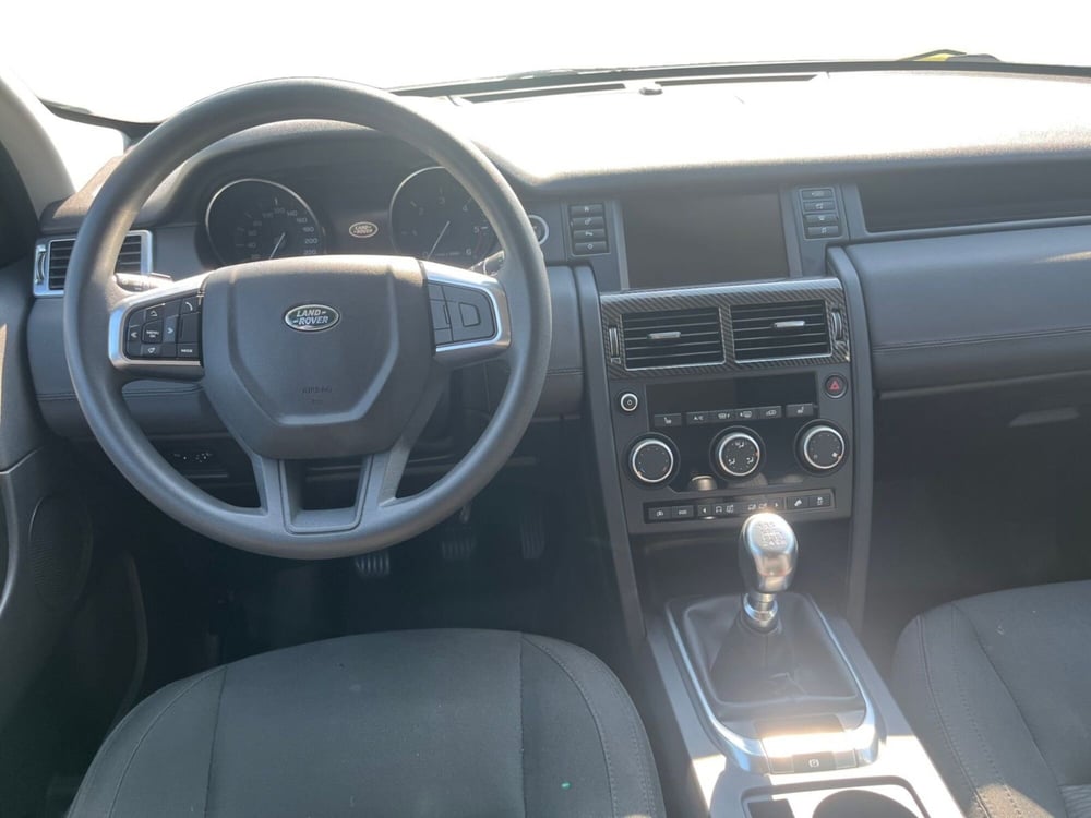 Land Rover Discovery Sport usata a Modena (10)