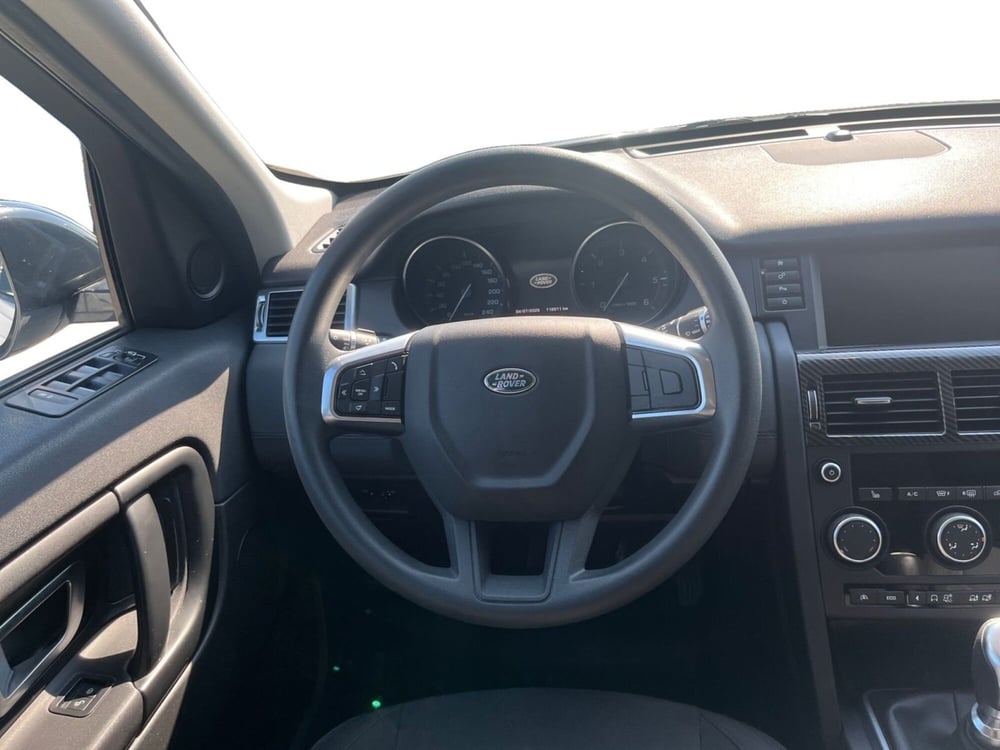 Land Rover Discovery Sport usata a Modena (12)